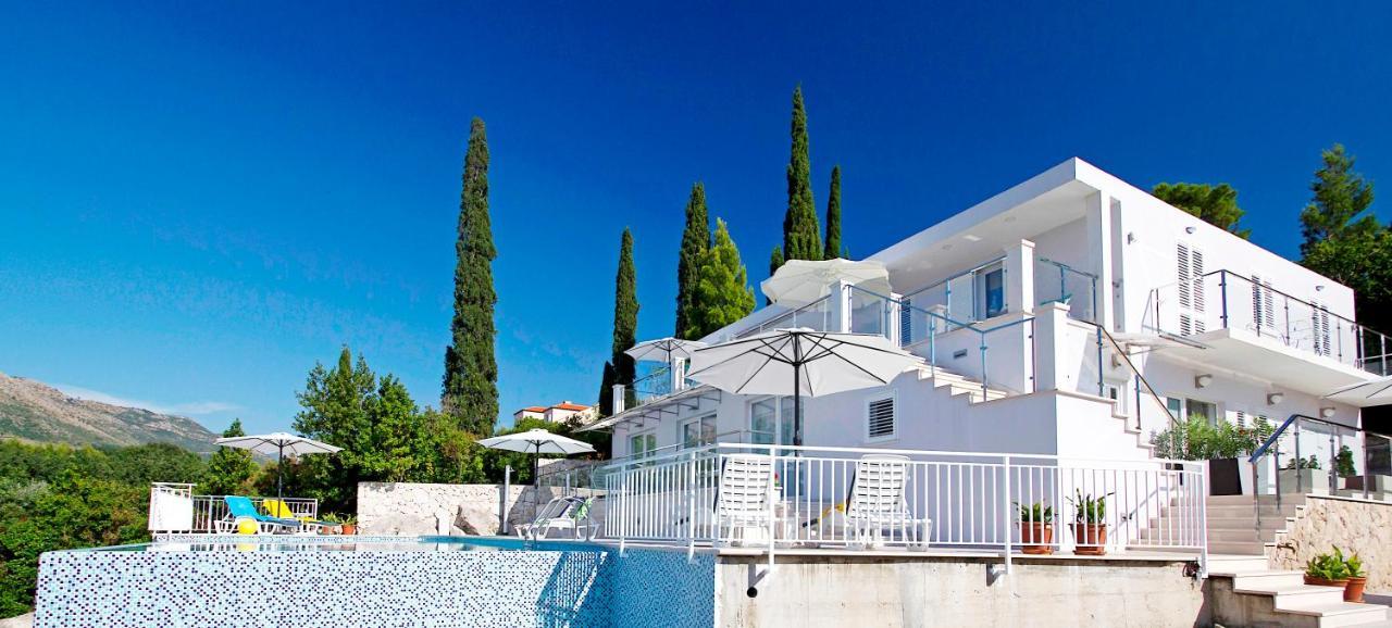 קאבטאט Villa Laureana מראה חיצוני תמונה