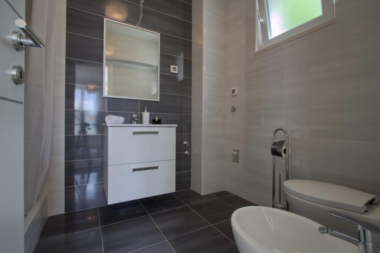 קאבטאט Villa Laureana מראה חיצוני תמונה
